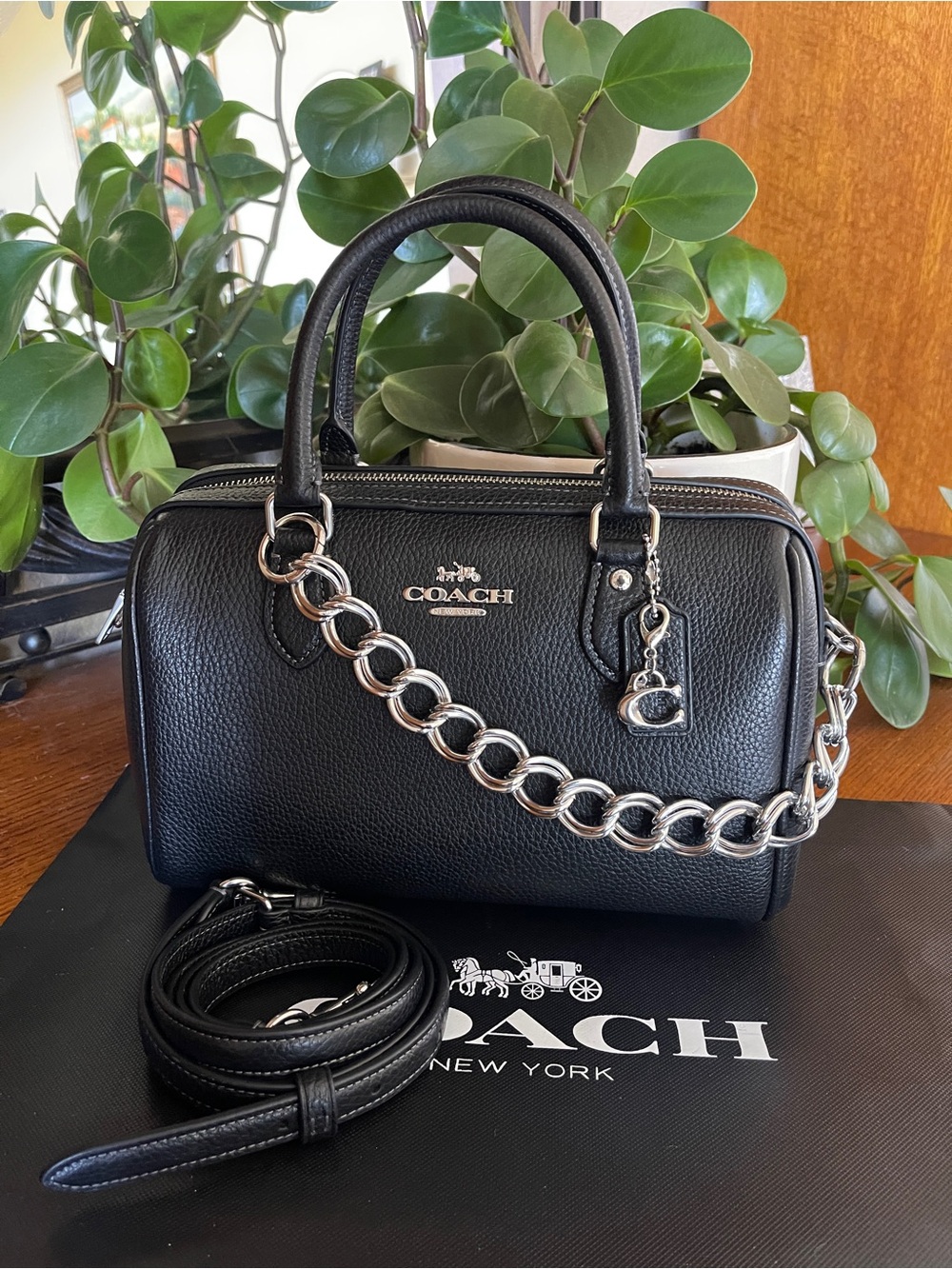 Coach Black medium Rowan - Picture 2 of 10